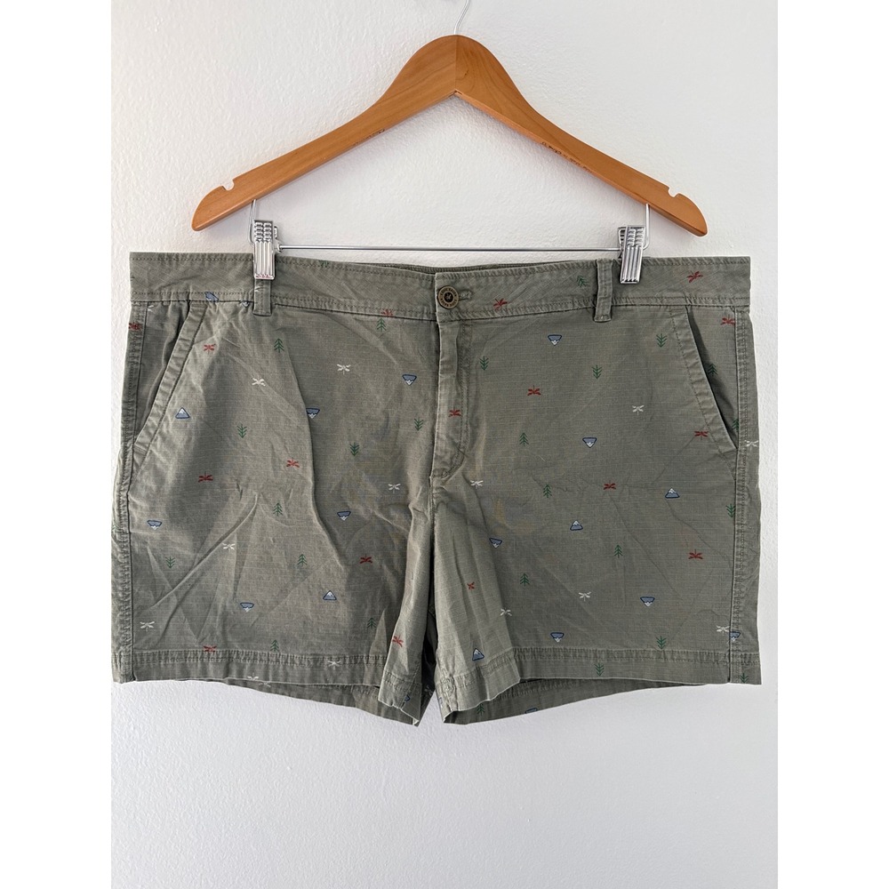 Eddie Bauer Women's Green Hiking Camping Shorts Size 20 Dragonfly Novelty Print